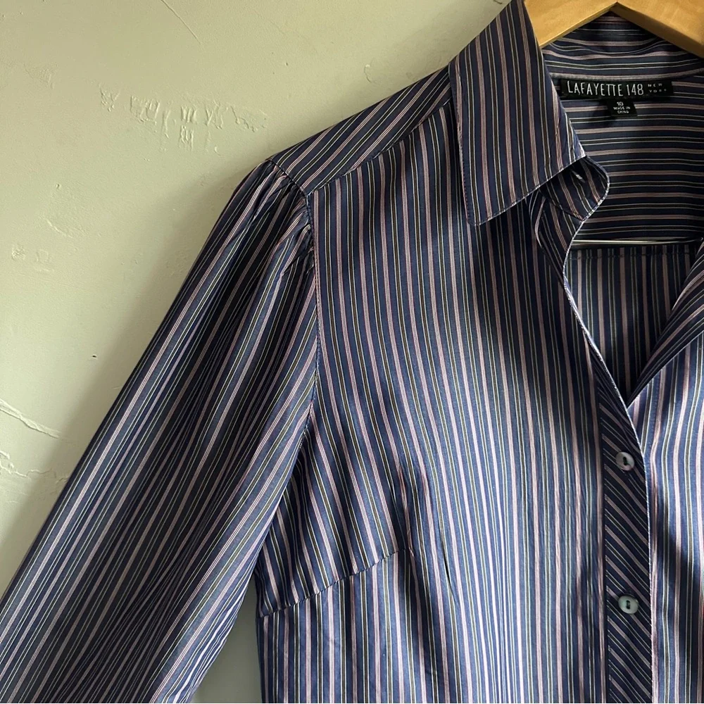 Lafayette 148‎ Women’s Button Down Shirt Blue and Red Pinstripes Open Top Sz 10 - Picture 3 of 15